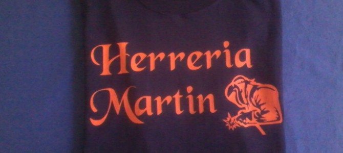 Remera estampada para Herrería Martín de Glew Remera estampada para Herrería Martín de Glew