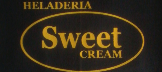 Remeras y Musculosas Estampadas para Heladería Sweet Cream Remeras y Musculosas Estampadas para Heladería Sweet Cream